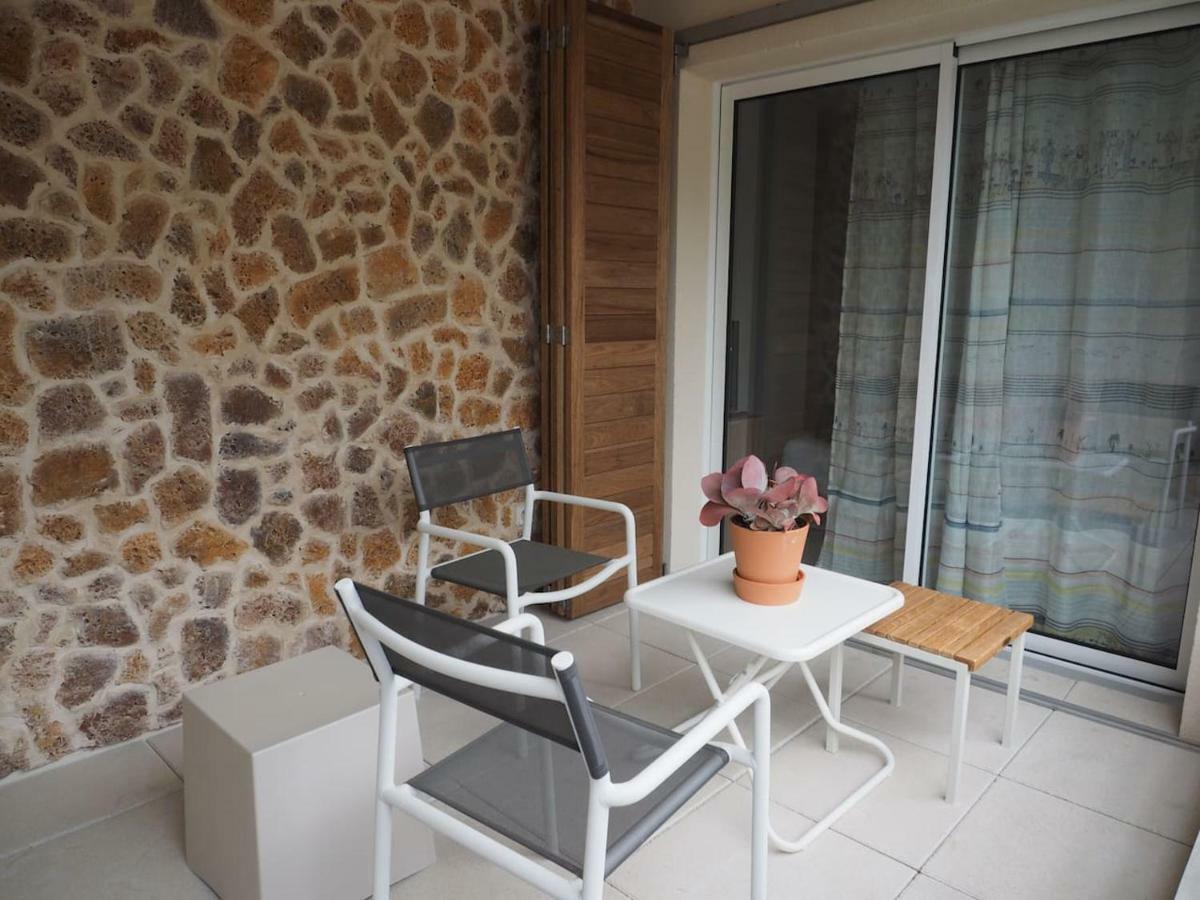 La Londe La Mer : Appartement Proche Plages & Vue Superbe Sur Les Iles D'Or Exteriör bild